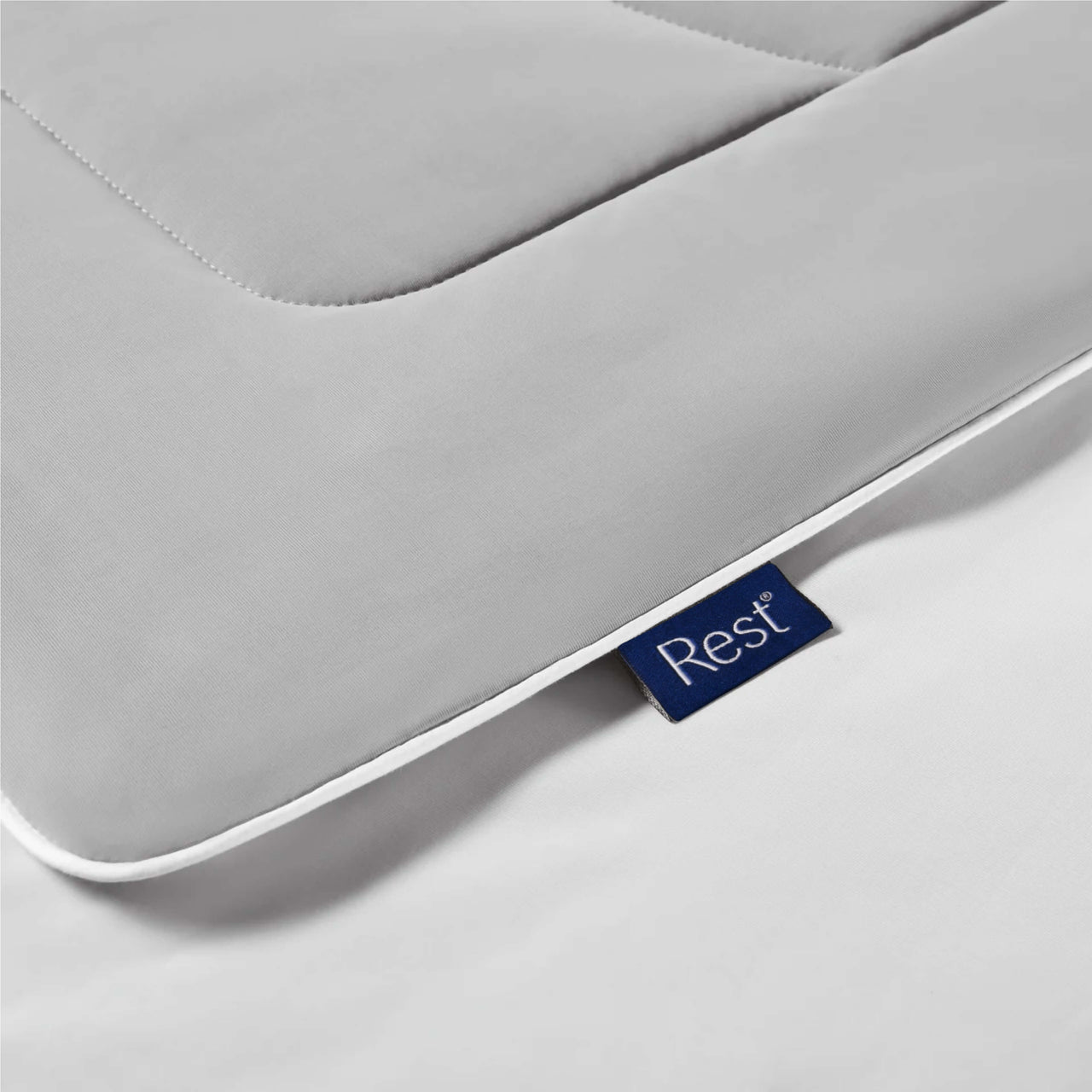 Cocoon™ Cooling Comforter