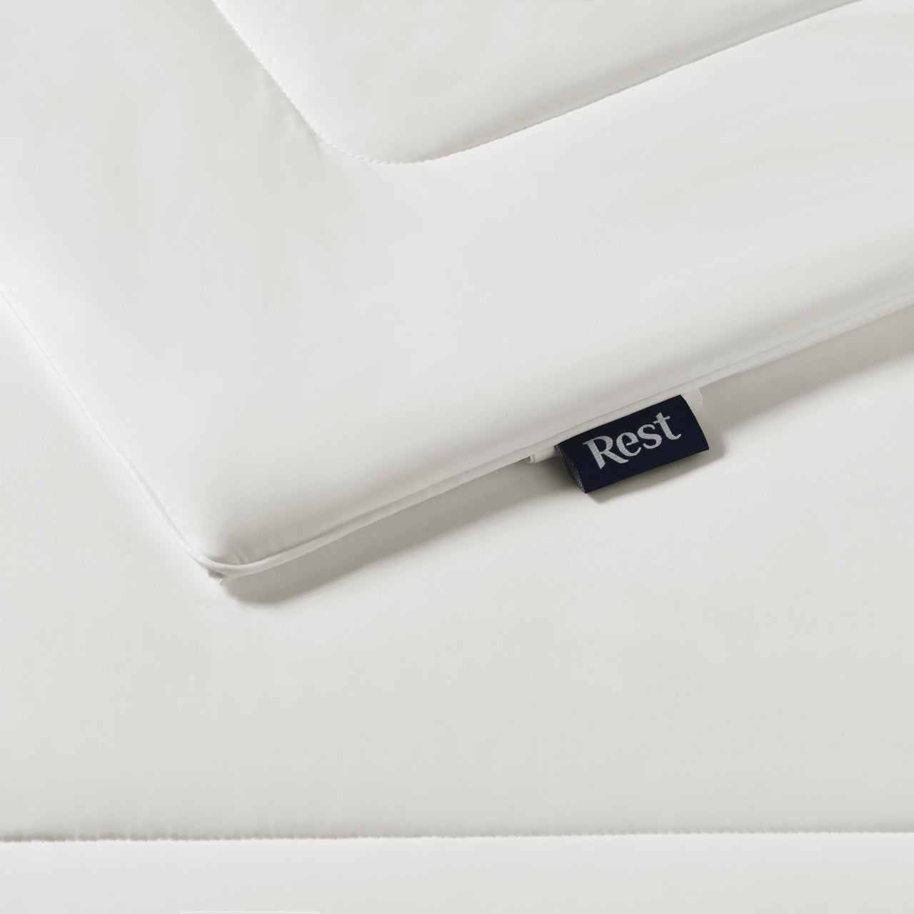 Cocoon™ Cooling Comforter